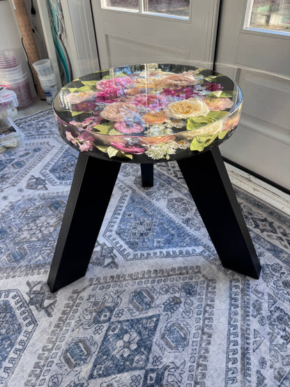 Floral Table 18